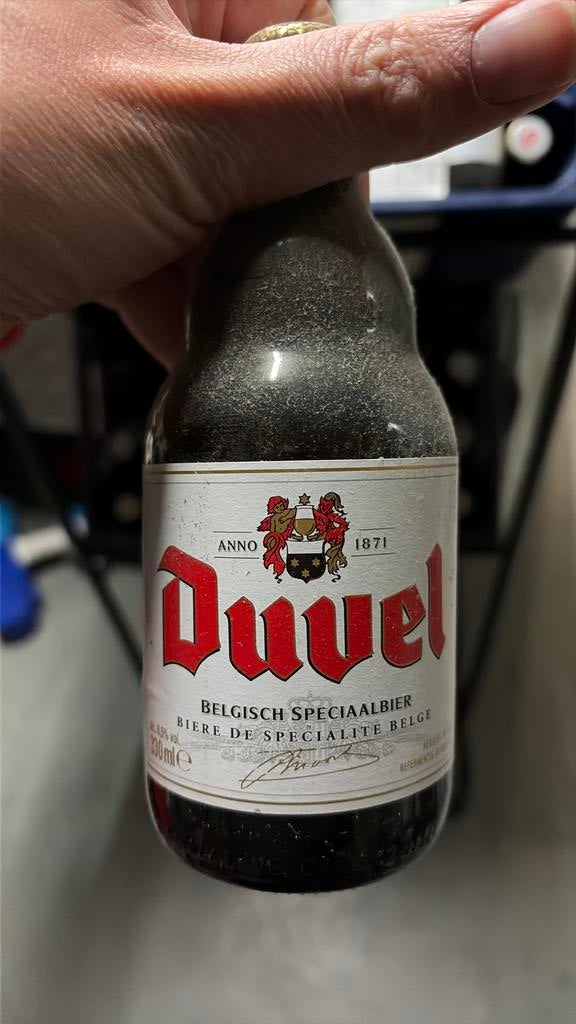 14 flesjes duvel 33 cl met engel en duvel ticket, Ophalen, Zo goed als nieuw, Flesje(s), Duvel