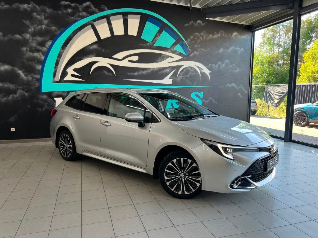 Corolla Hybrid 1.8 e-CVT Style, Auto's, Toyota, 5 deurs, Zilver of Grijs, Parkeerassistent, Te koop