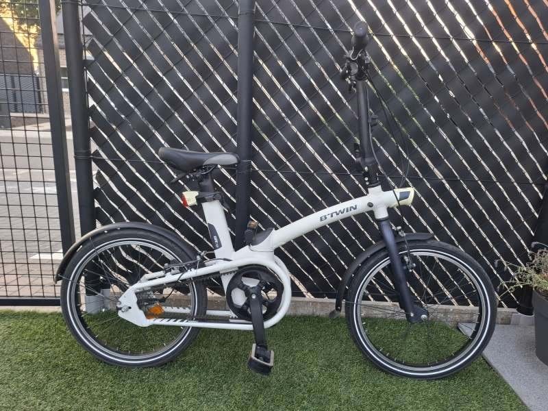 Plooifiets Btwin tilt 720 met riemaandrijving, Fietsen en Brommers, Ophalen, Totaal opvouwbaar, Versnellingen