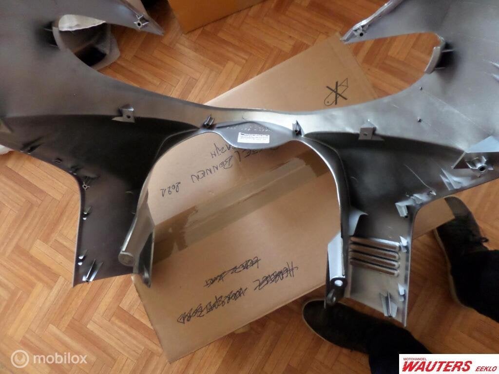 Bovenkuip SYM gts125+gts250 euro modellen, SYM, Nieuw, Ophalen of Verzenden