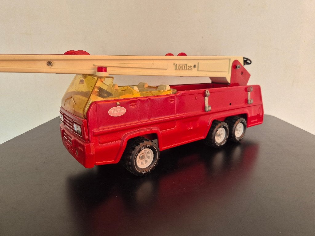 Grand camion de pompier Tonka vintage, bon état, Enlèvement, Utilisé
