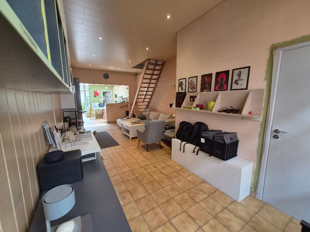 Huis te koop Gent - Ledeberg - 4 slaapkamers, 10 kamers, Tot 200 m², Ledeberg, Tussenwoning