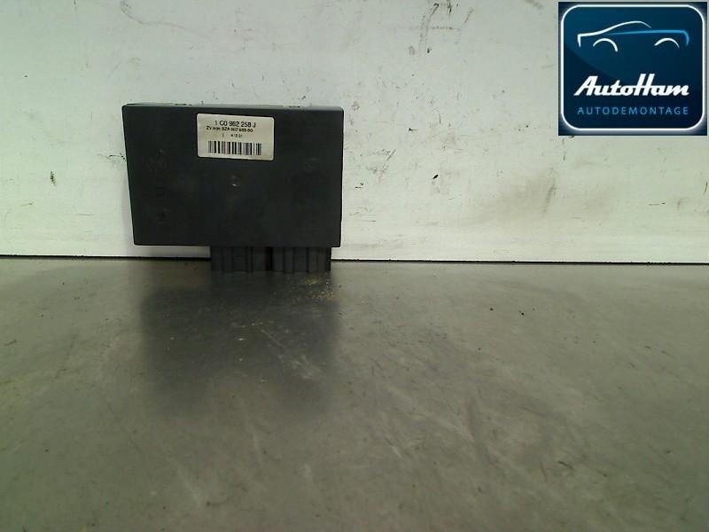 DIVERS RELAIS Volkswagen Golf IV Variant (1J5), Utilisé, Volkswagen