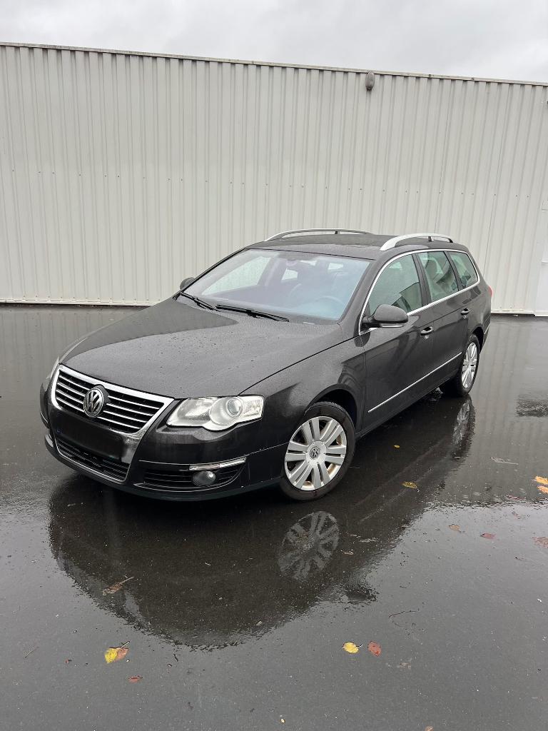 Vw Passat 2.0 diesel ( automaat ), Autos, Volkswagen, Particulier, Passat, Diesel, Euro 4, 5 portes, Automatique, Brun, Beige