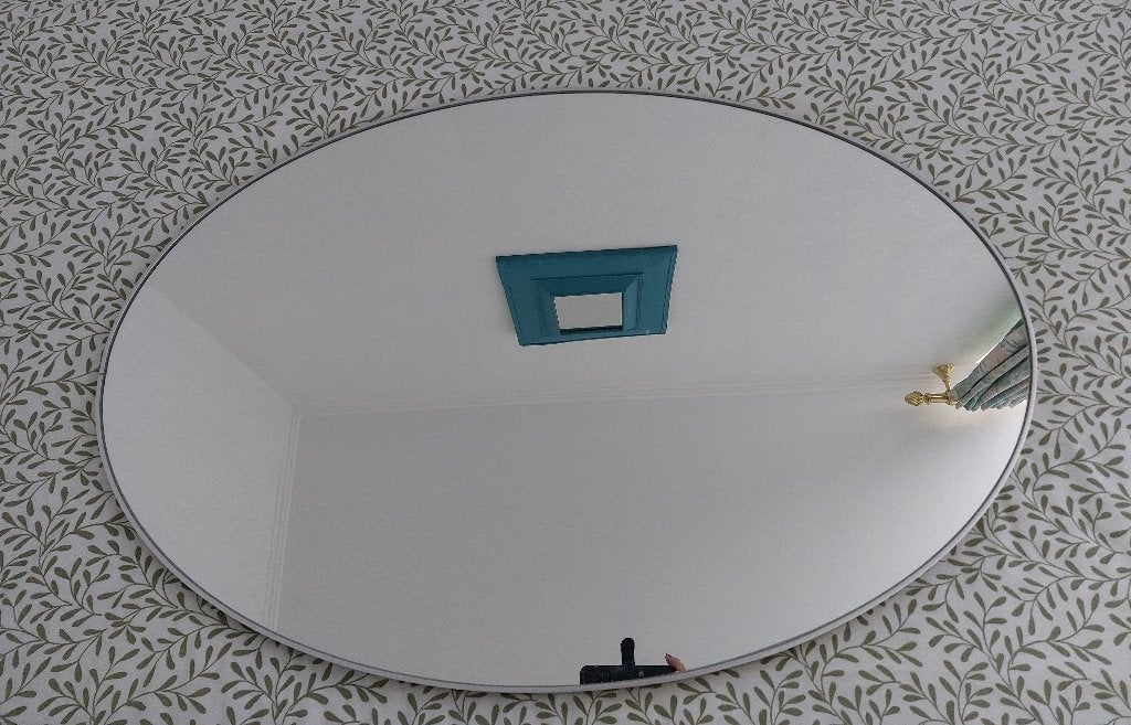Vends beau miroir ovale., Antiquités & Art, Enlèvement, Ovale, 50 à 100 cm, Moins de 100 cm