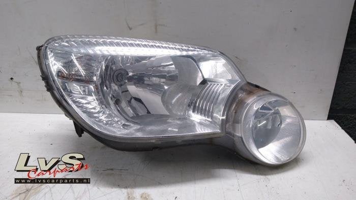 Koplamp rechts van een Skoda Yeti, Auto-onderdelen, Gebruikt, -, -, Ophalen of Verzenden