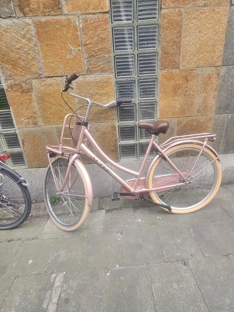 Een prachtig fiets zo goed als nieuw  Un magnifique vélo, co, Ophalen of Verzenden