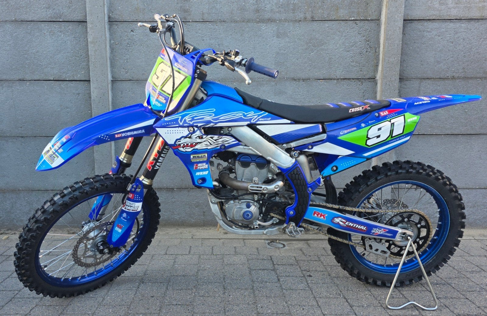 Yamaha yz250f 2023 in zeer goede staat., Motoren, Ophalen