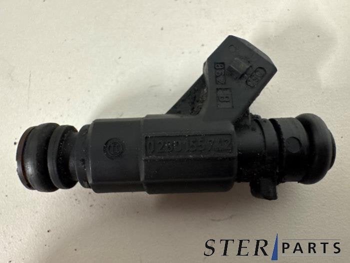 Injecteur (injection essence) d'un Mercedes E-Klasse, Autos : Pièces & Accessoires, Systèmes à carburant, Mercedes-Benz, Utilisé