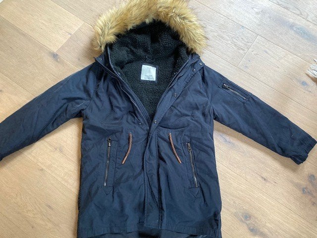 Donkerblauwe jas Zara met kap 10 jaar, Enlèvement ou Envoi, Zara, Garçon, Manteau