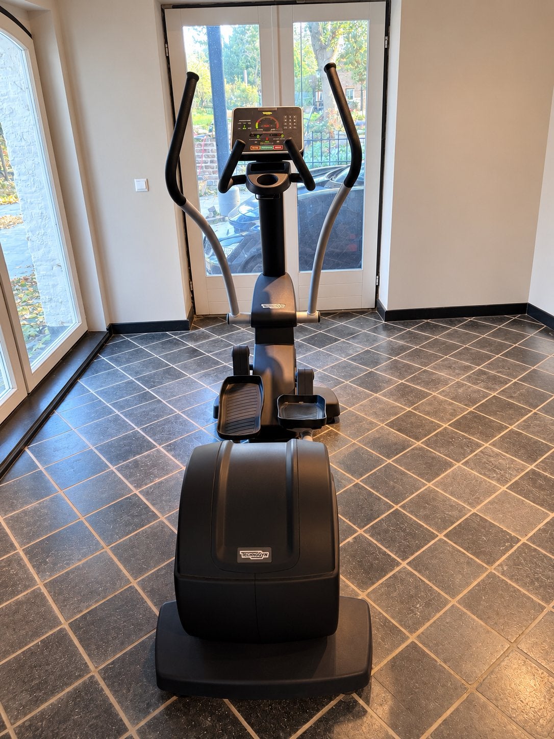 Crosstrainer technogym, Sport en Fitness, Ophalen, Zo goed als nieuw, Crosstrainer