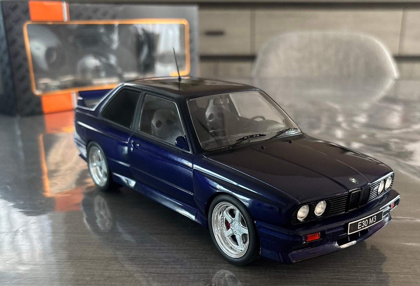 Ixo BMW E30 M3, Hobby & Loisirs créatifs, Enlèvement, Neuf, Voiture