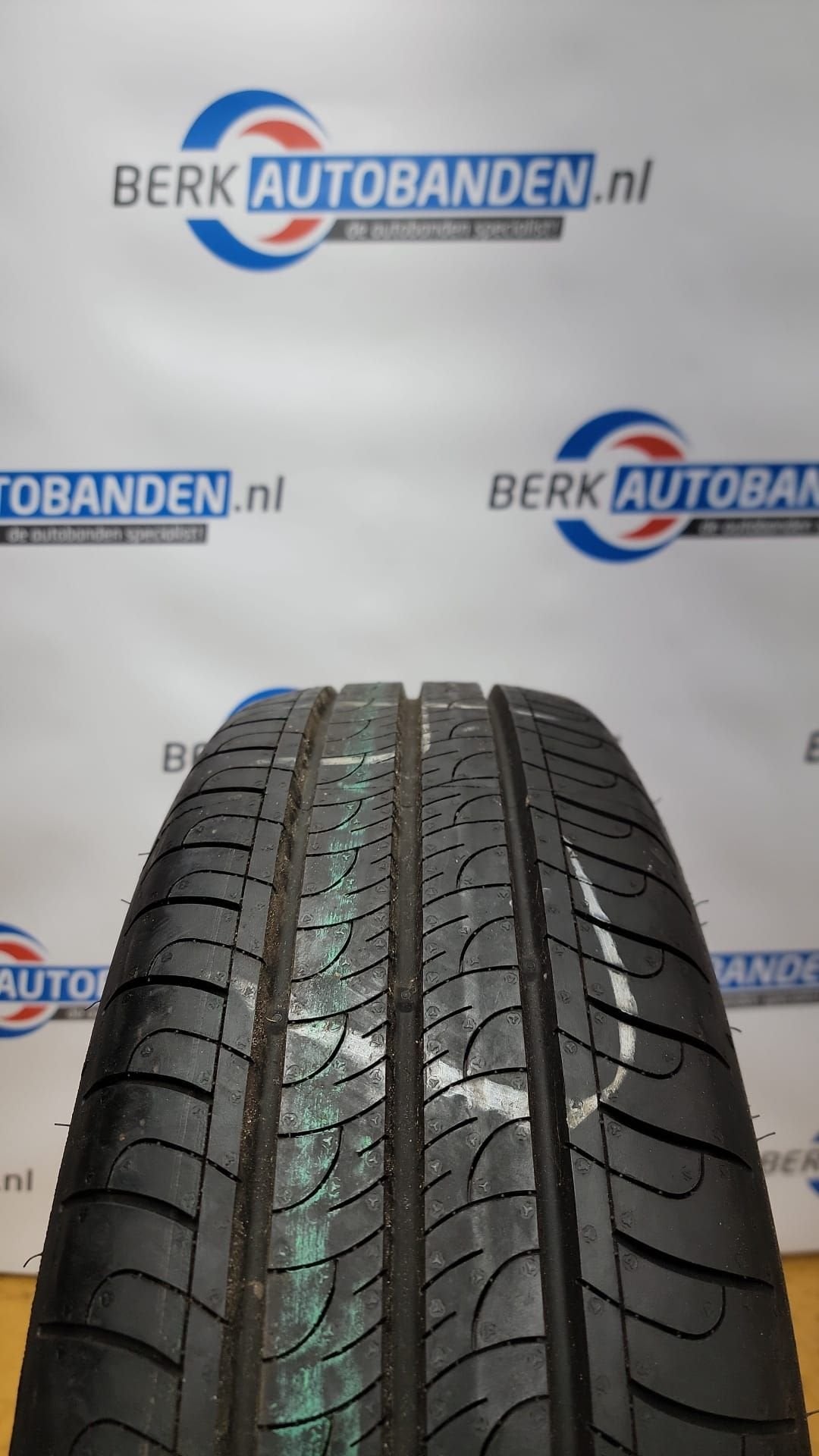 2x GoodYear EfficientGrip Cargo 195/65 R16C 100/98H (DEMO) 1, 16 pouces, Véhicule de tourisme, Pneus été, -
