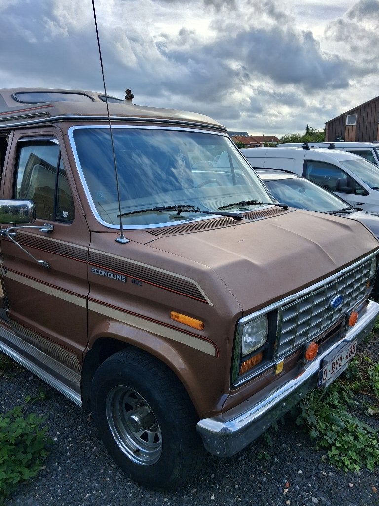 UNIEKE FORD CAMPER UIT 1989 – LPG – OLDTIMER, Auto's, Automaat, Stof, Bruin, Particulier