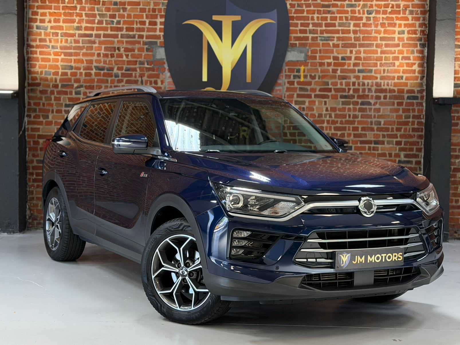 SsangYong Korando 1.5 T-GDi automatique - Navi - LED, Autos, SsangYong, Achat, Entreprise, Entretenue par le concessionnaire, 5 places