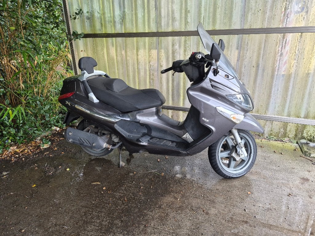 Piaggio x evo 125cc, Scooter, Occasion, 119 cc, Particulier