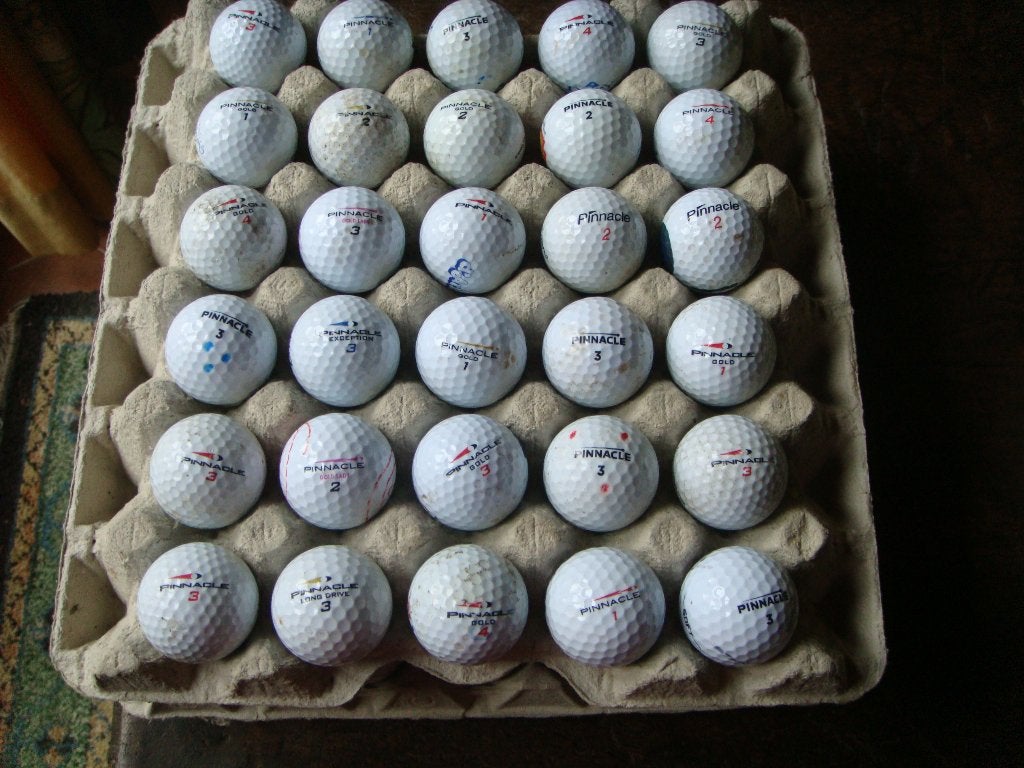 30 golfballen pinnacle, Sport en Fitness, Golf, Ophalen, Zo goed als nieuw
