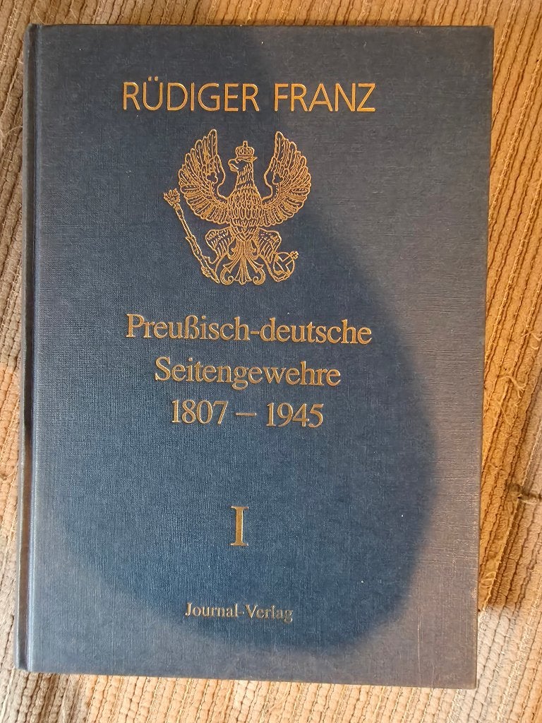 militariaboeken, Verzamelen, Militaria | Algemeen, Overige soorten, Boek of Tijdschrift, Ophalen of Verzenden