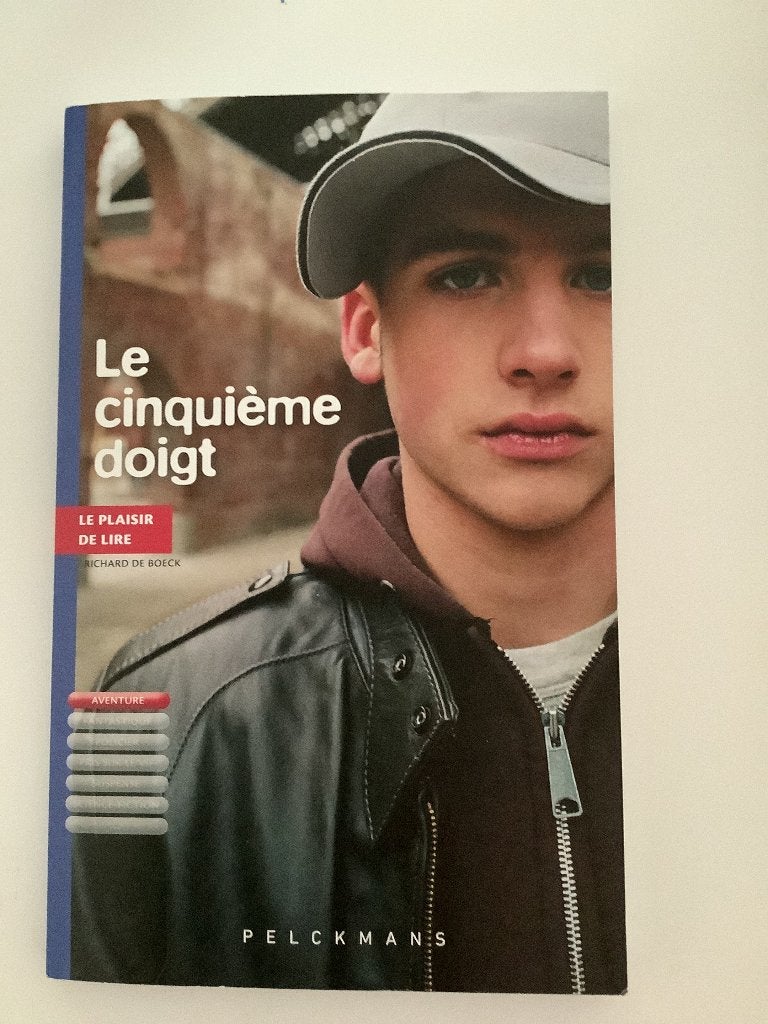 Le cinquième doigt.  9789028957961, Boeken, Ophalen of Verzenden, Zo goed als nieuw