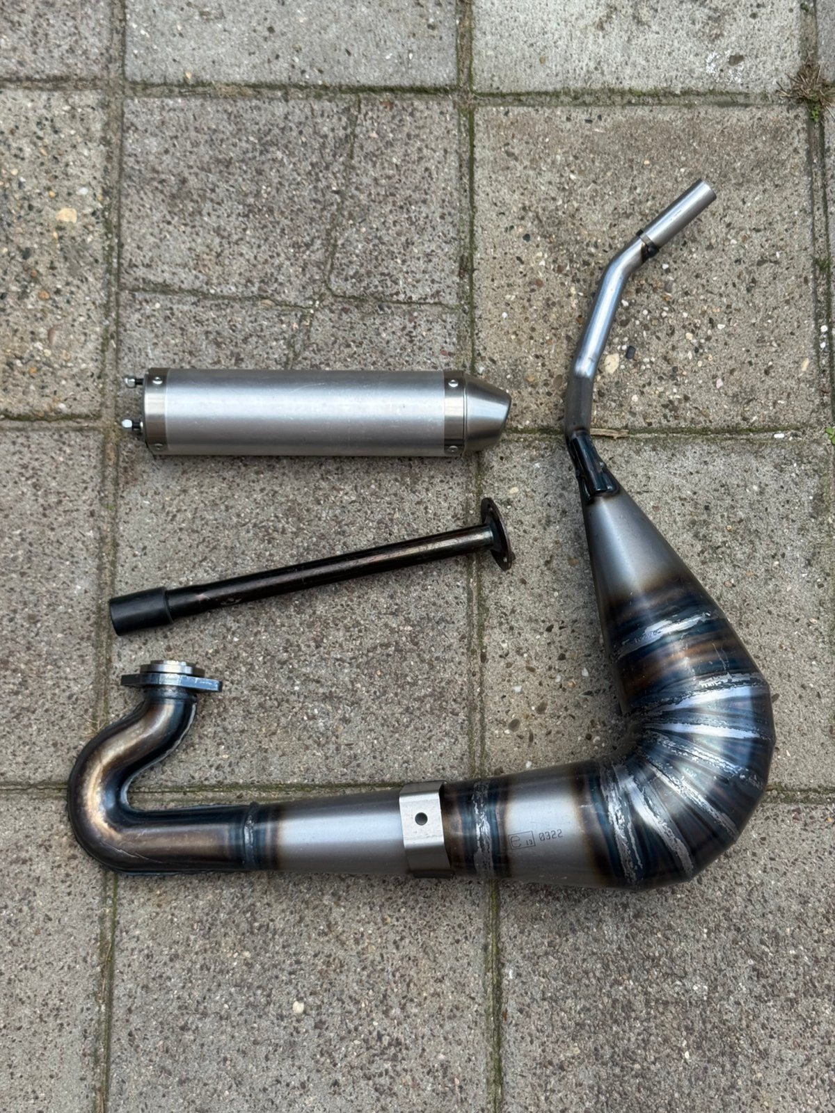 Nieuwe Gianelli uitlaat voor Derbi Gpr 125 cc 2 takt, Vélos & Vélomoteurs, Pièces de cyclomoteur | Général, Enlèvement ou Envoi