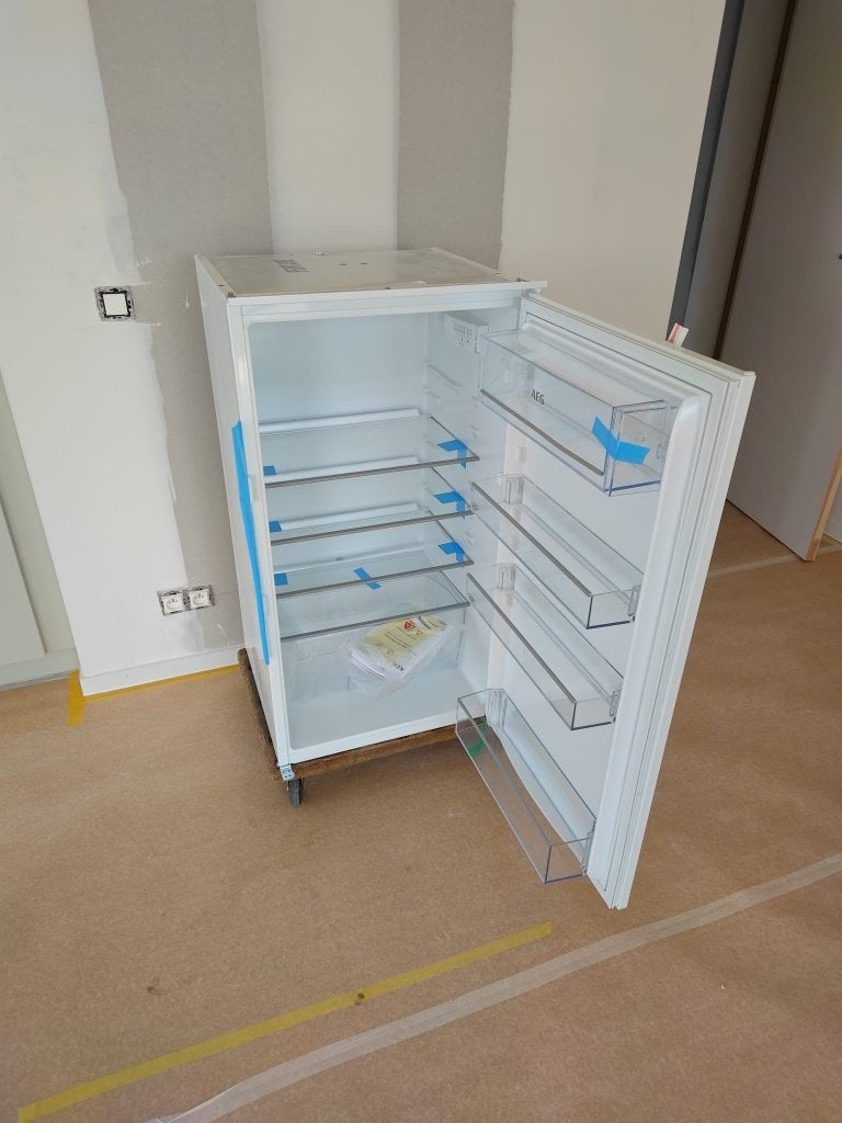 AEG NSK5O101ES 103 cm zonder vriesvak, Elektronische apparatuur, Koelkasten en IJskasten, 150 tot 200 liter, Zonder vriesvak, Nieuw