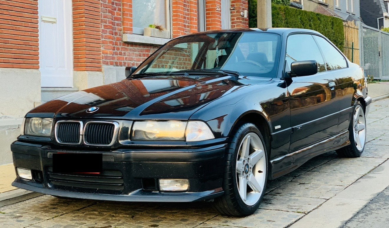 Bmw 318 is Pack M, Autos, Achat, Noir, Particulier, 3 portes
