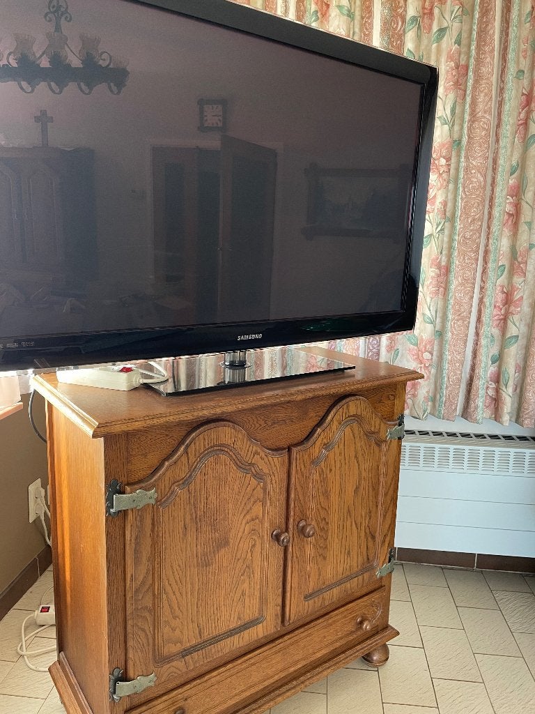 Tv met tv kast, Huis en Inrichting, Ophalen