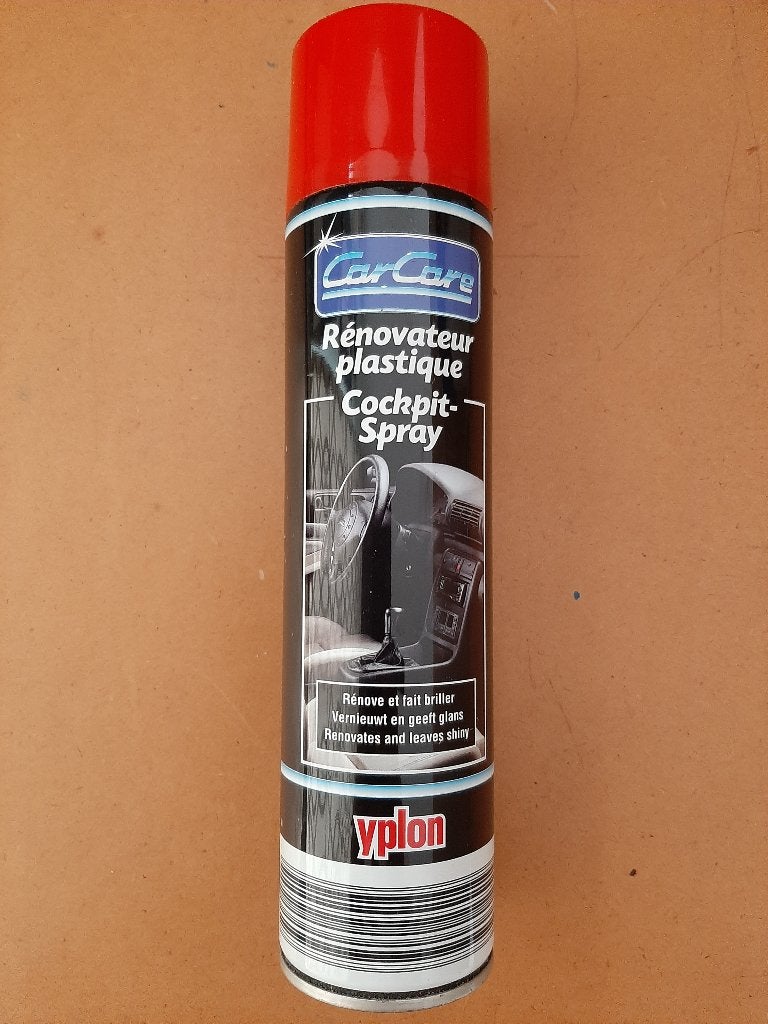 produit entretien plastique interieur (spray), Autos : Divers, Produits d'entretien, Enlèvement ou Envoi