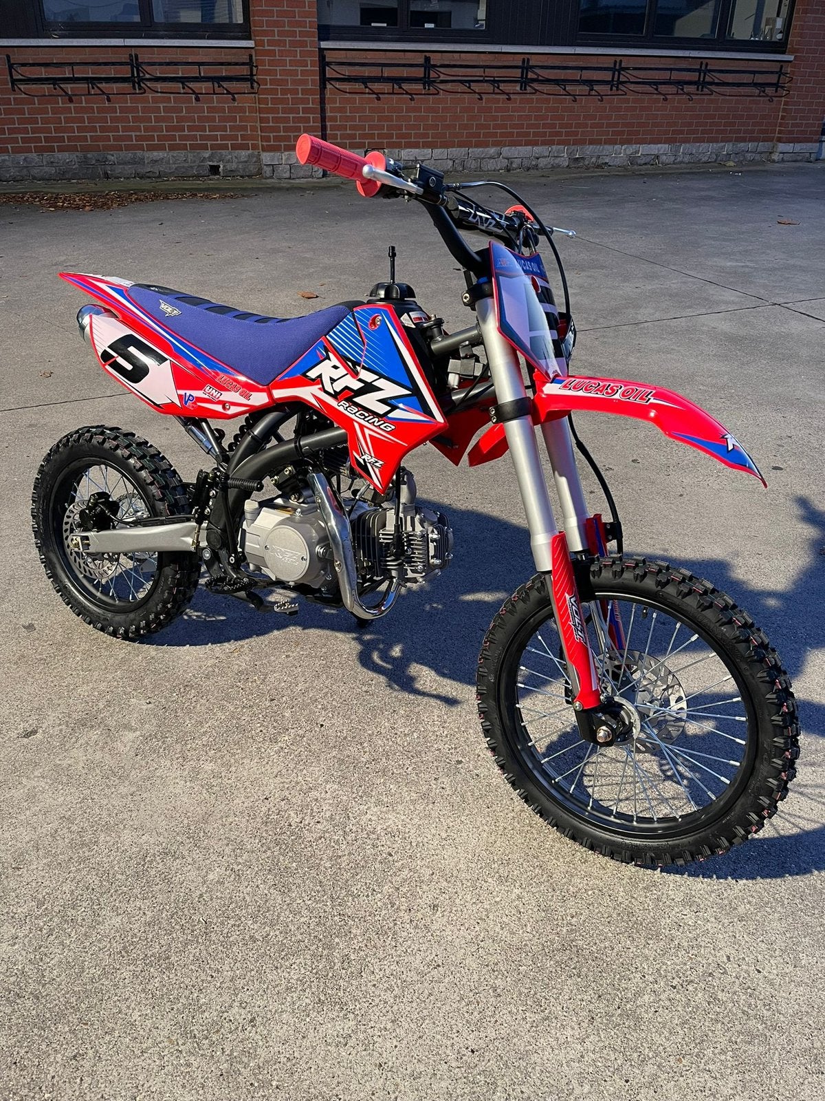 Apollo rfz 125cc YX -17/14, Enlèvement, Comme neuf