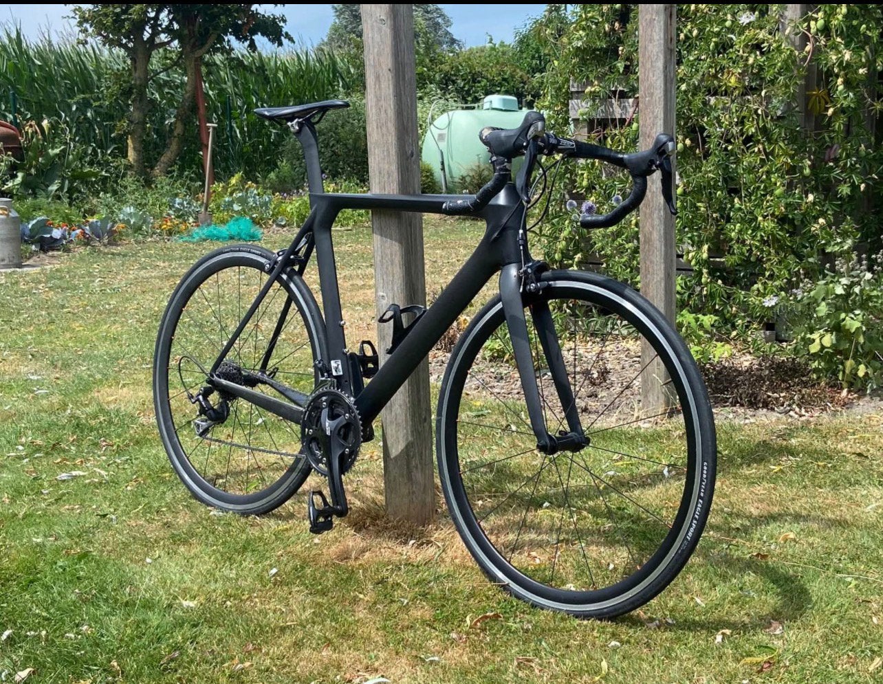 Vélo de course en carbone, Enlèvement, Comme neuf, Carbone, 28 pouces