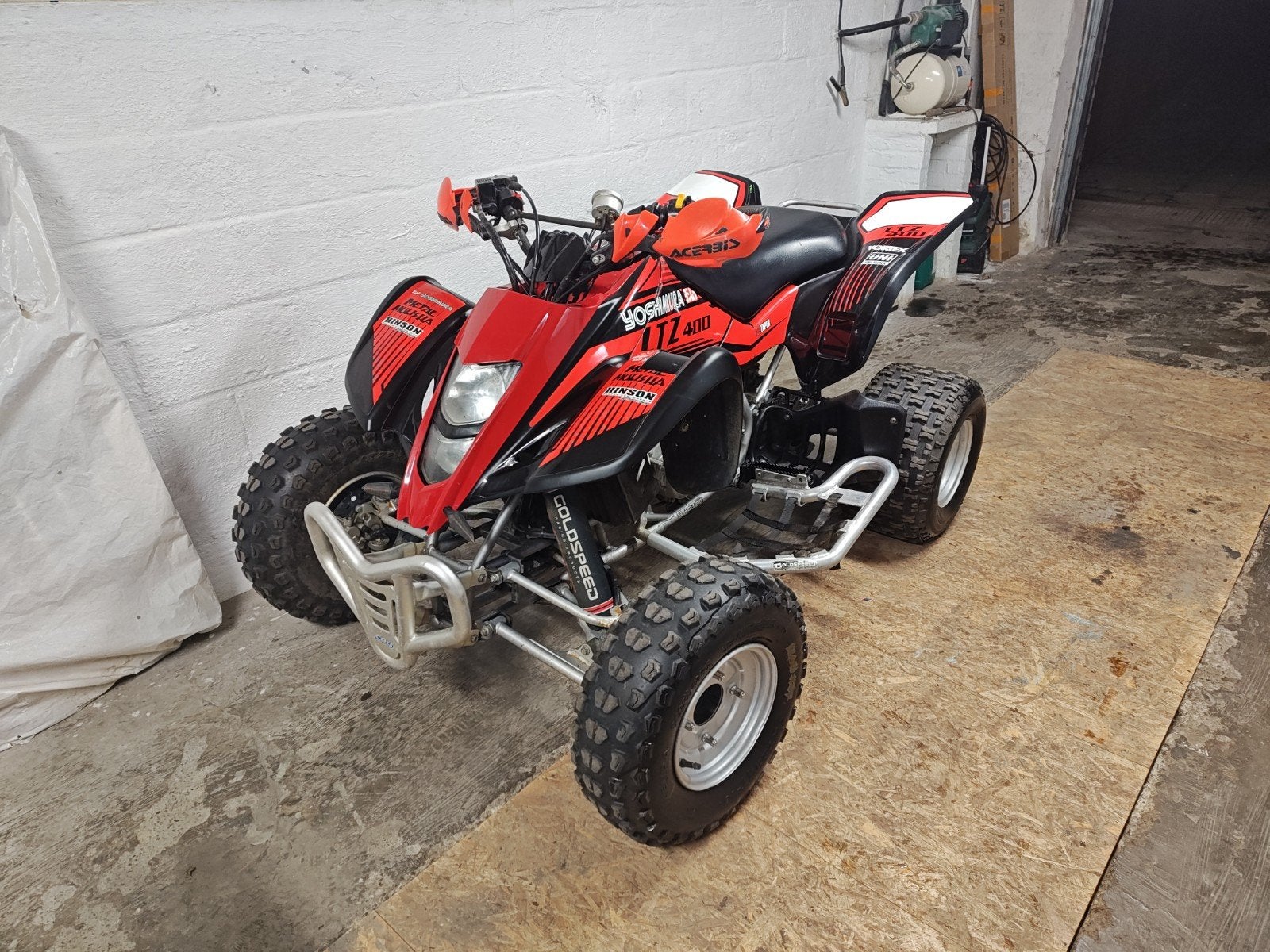 Kawasaki kfx 400, Motoren