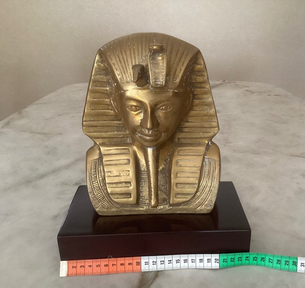 Koperen beeld van farao, Ophalen, Metaal, Met sokkel, 30 cm