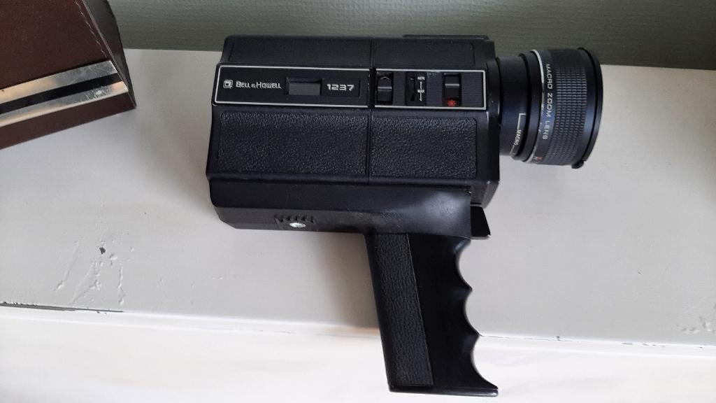 Vintage filmcamera Bell & Howell, Audio, Tv en Foto, Ophalen, Zo goed als nieuw, Overige merken