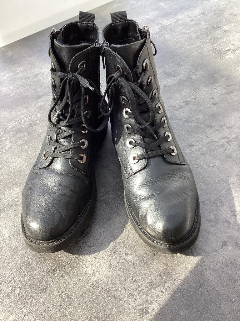Chaussures montantes noires 38, Remonte, Enlèvement, Autres types, Porté