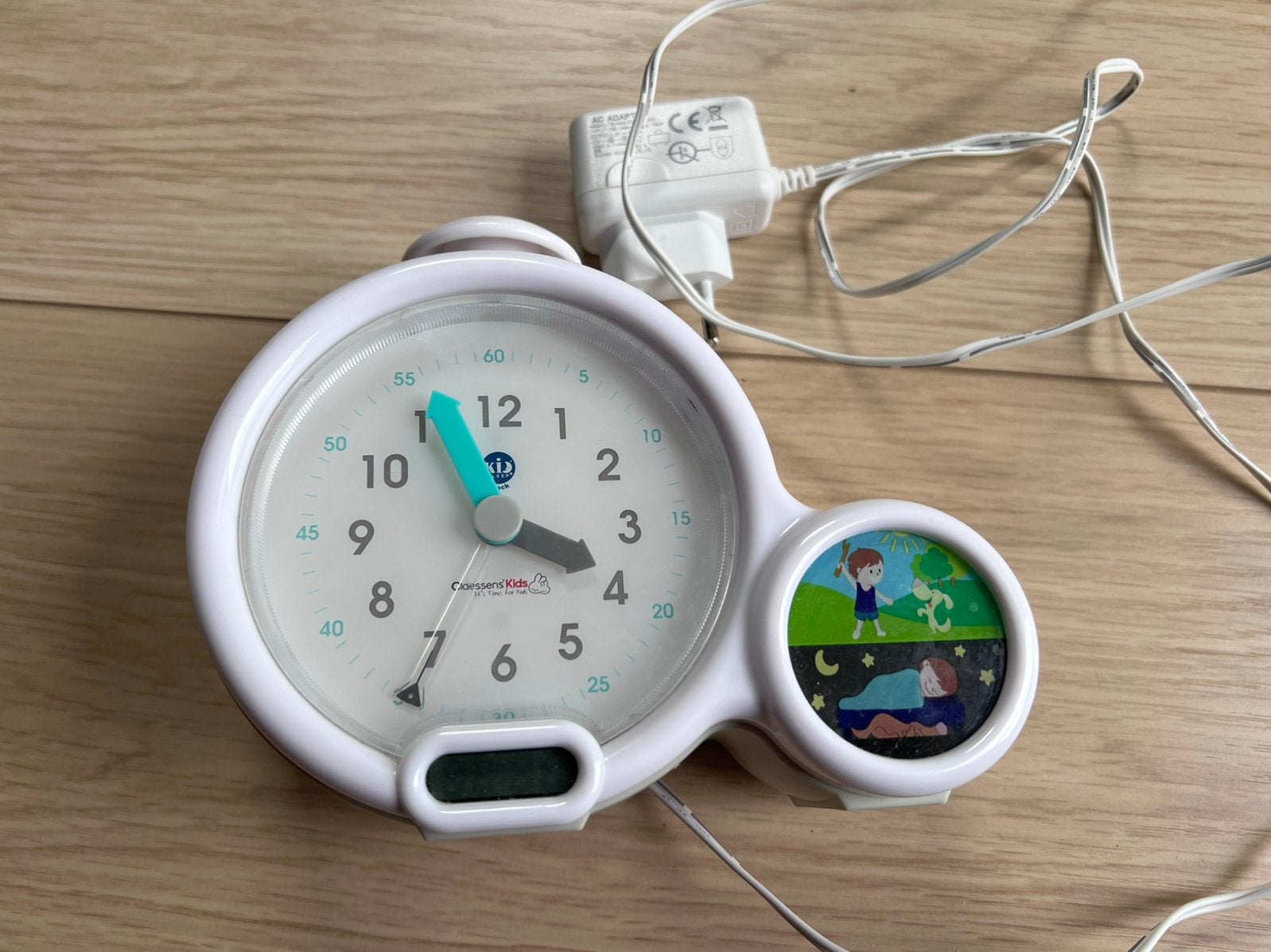 Réveil d’apprentissage pour enfant Pabobo Kid’Sleep, Electroménager, Réveils, Enlèvement, Comme neuf, Digital