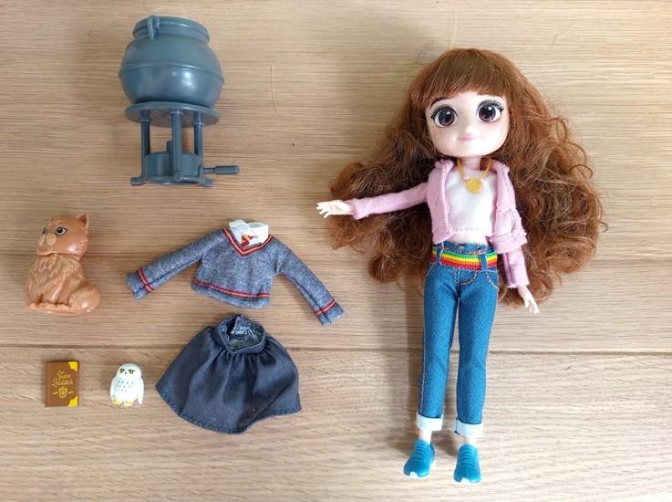 Poupée Harry Potter - Hermione avec accessoires, Verzamelen, Harry Potter, Ophalen, Gebruikt