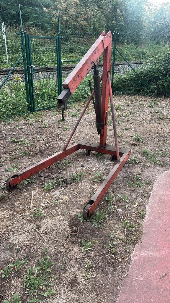 Giraffe, motor kraan., Ophalen