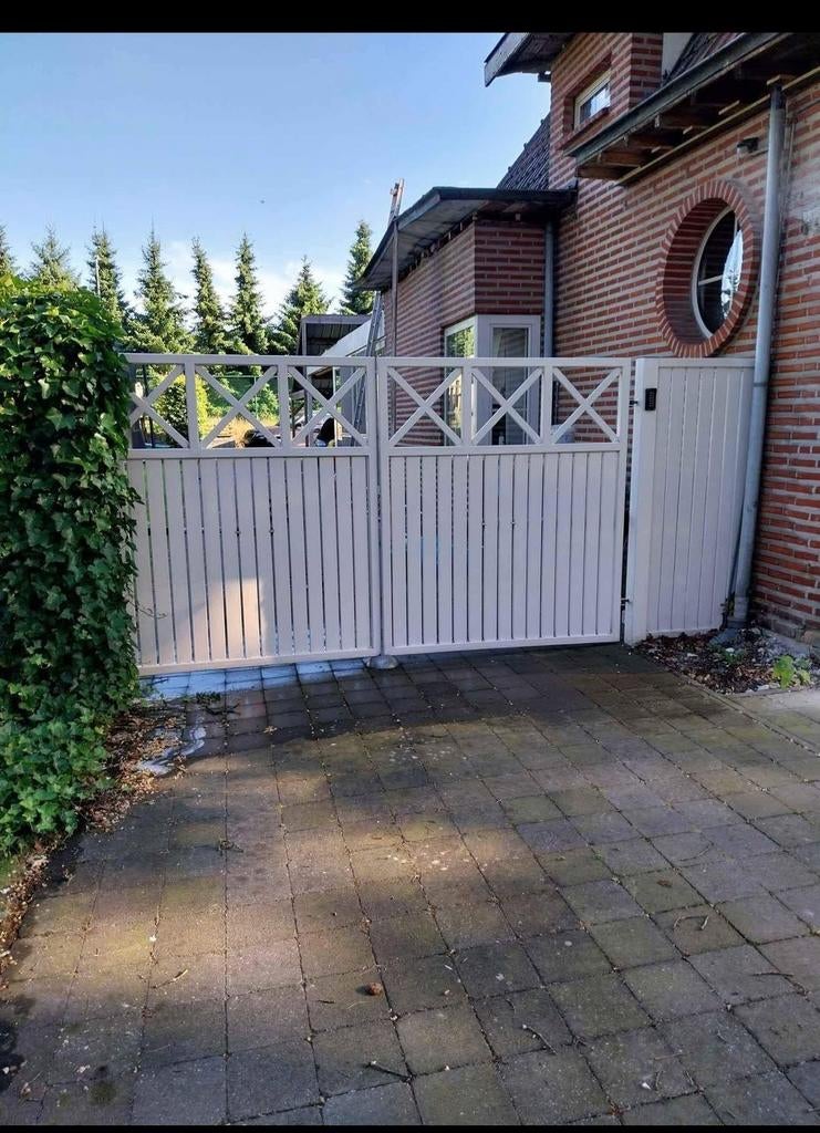 Landelijke stalen poort RAL 9001, Tuin en Terras, Ophalen, Aluminium, Draaipoort
