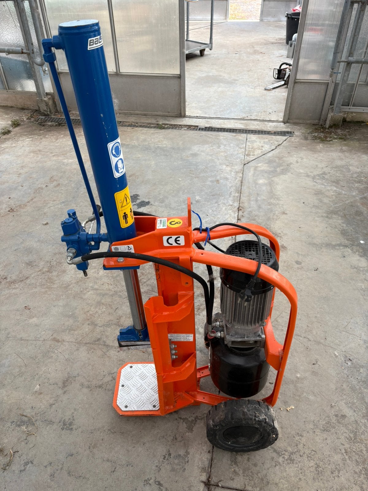 Balfor kliefmachine 10 ton, Tuin en Terras, Kloofmachines, Ophalen, Zo goed als nieuw