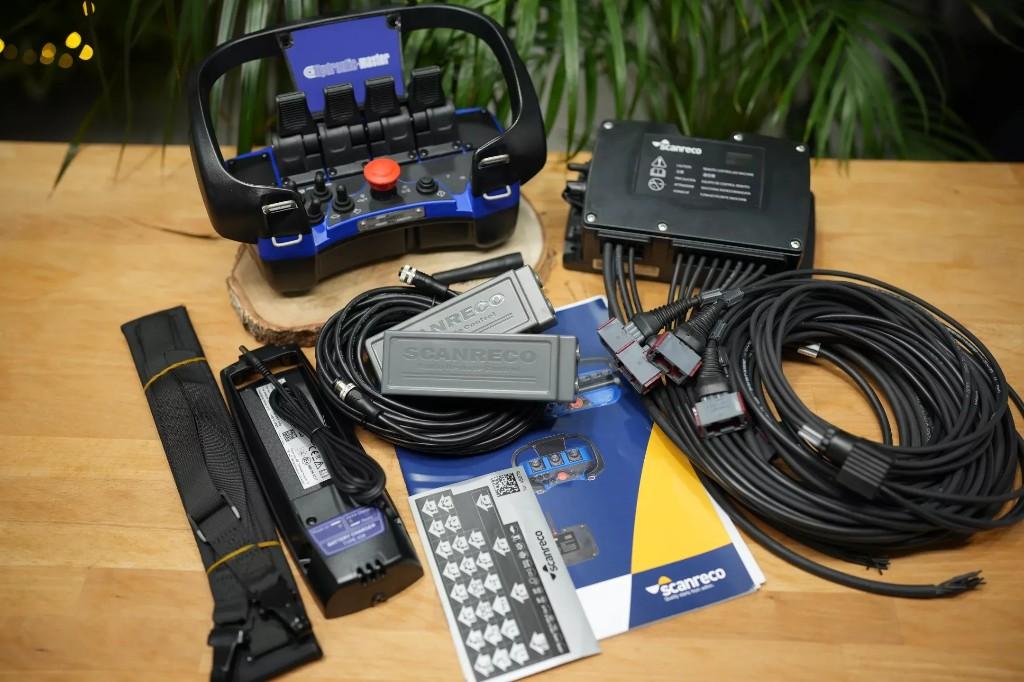 télécommande radio à 4 fonctions pour la prise danfoss amp, Bricolage & Construction, Treuils et Palans, Neuf, Manuelle, Envoi
