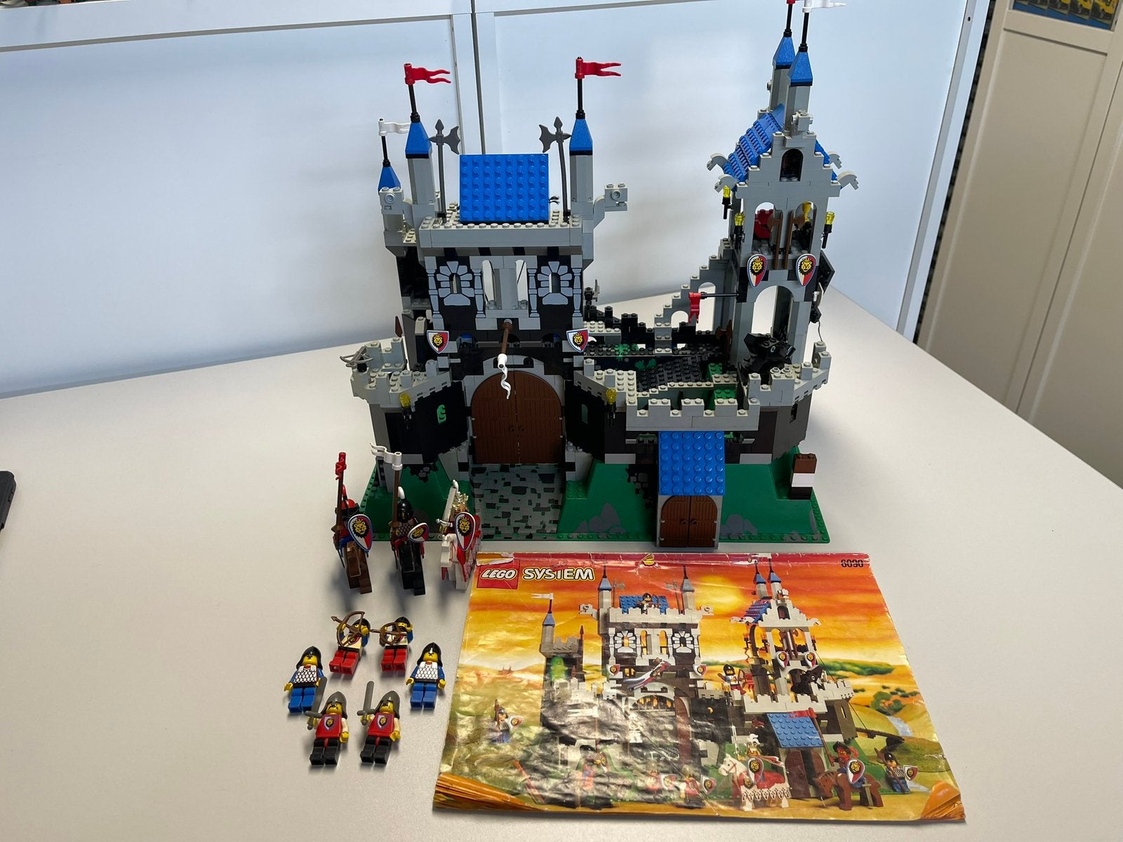 Lego ridders 6090 - Royal Knight Castle, Kinderen en Baby's, Speelgoed | Duplo en Lego, Gebruikt, Lego, Ophalen of Verzenden, Compleet