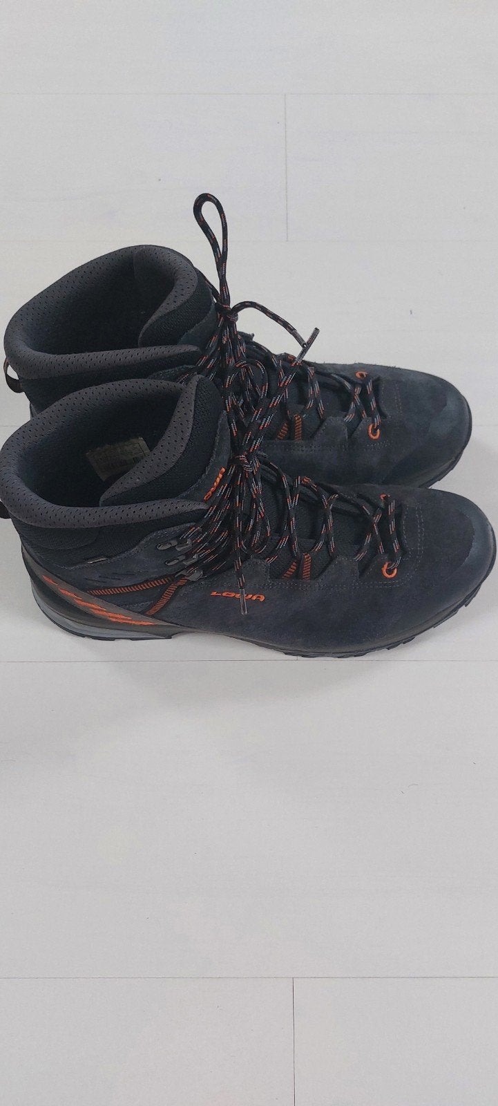 lowa wandelschoenen, Ophalen of Verzenden, Zo goed als nieuw