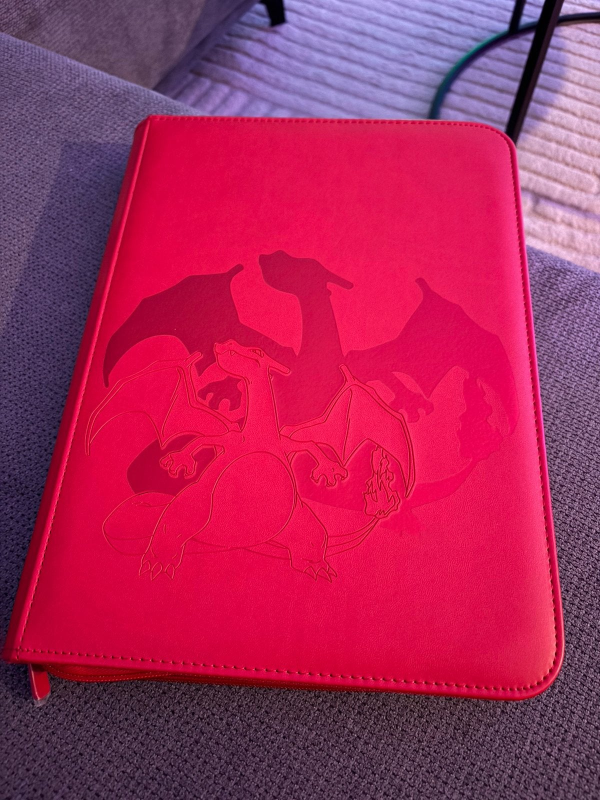 Pokemon Ultra-Pro binder Charizard, Enlèvement ou Envoi, Comme neuf