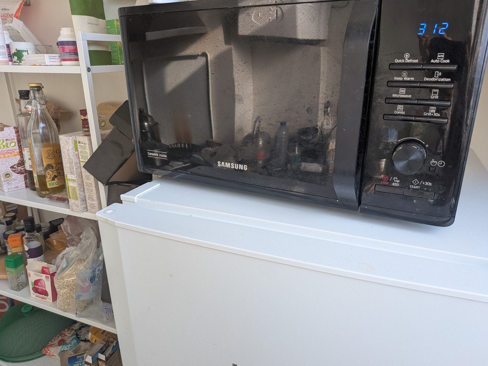 Micro-ondes avec gril samsung garantie plus, Electroménager, Micro-ondes, Gril, Micro-ondes