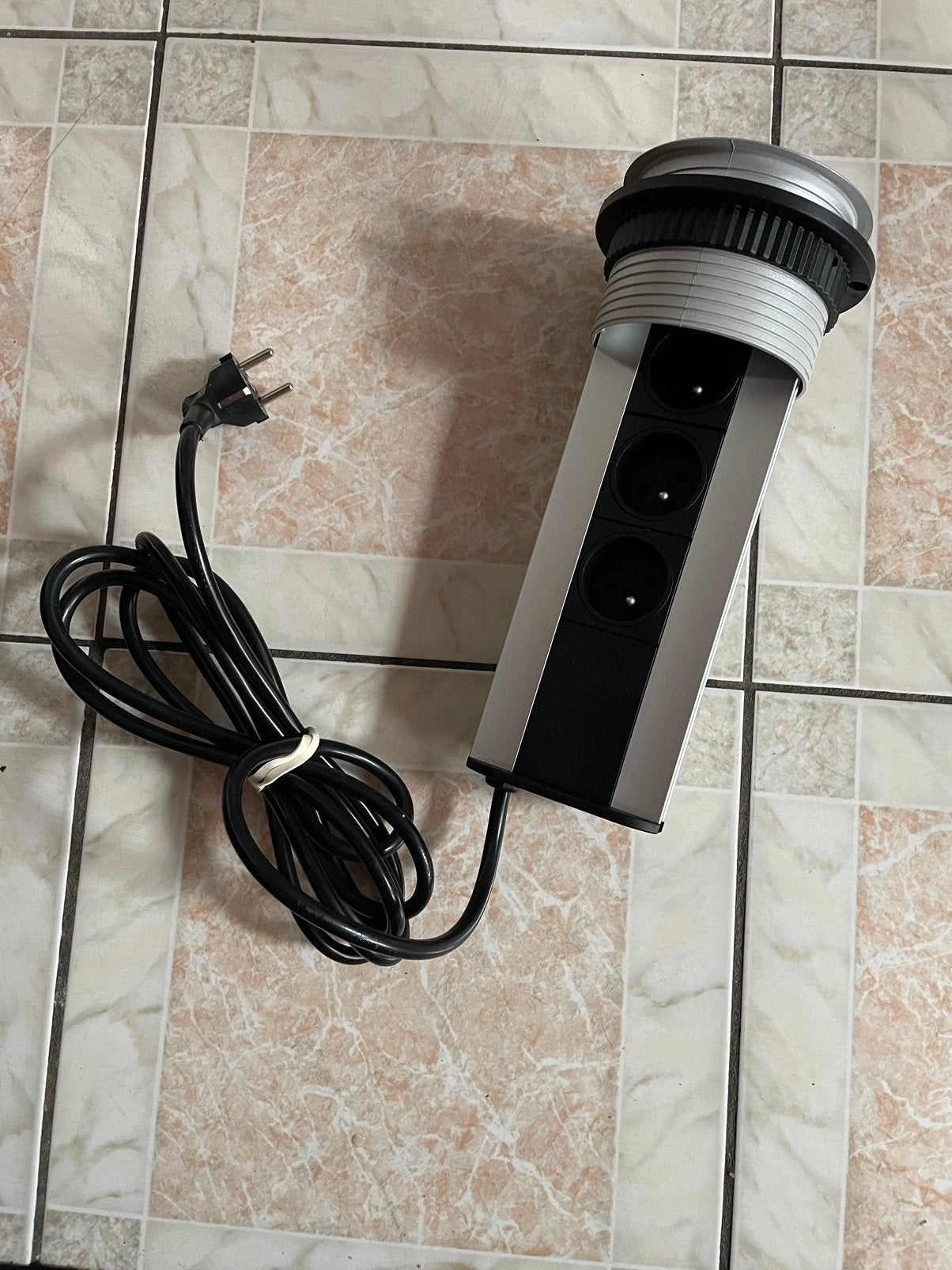 Evoline – Inbouw stopcontact, Huis en Inrichting, Ophalen, Minder dan 50 cm, Zo goed als nieuw, Minder dan 25 cm