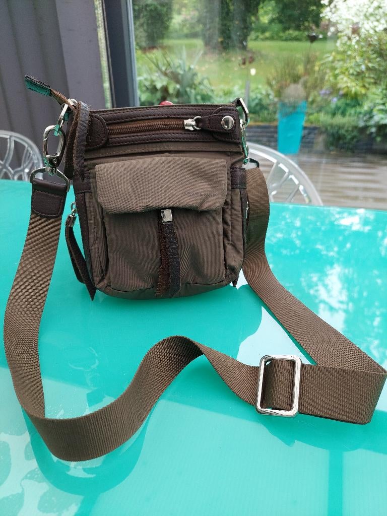 PETIT SAC ARTHUR & ASTON, Enlèvement ou Envoi, Utilisé, Brun, Sac à bandoulière