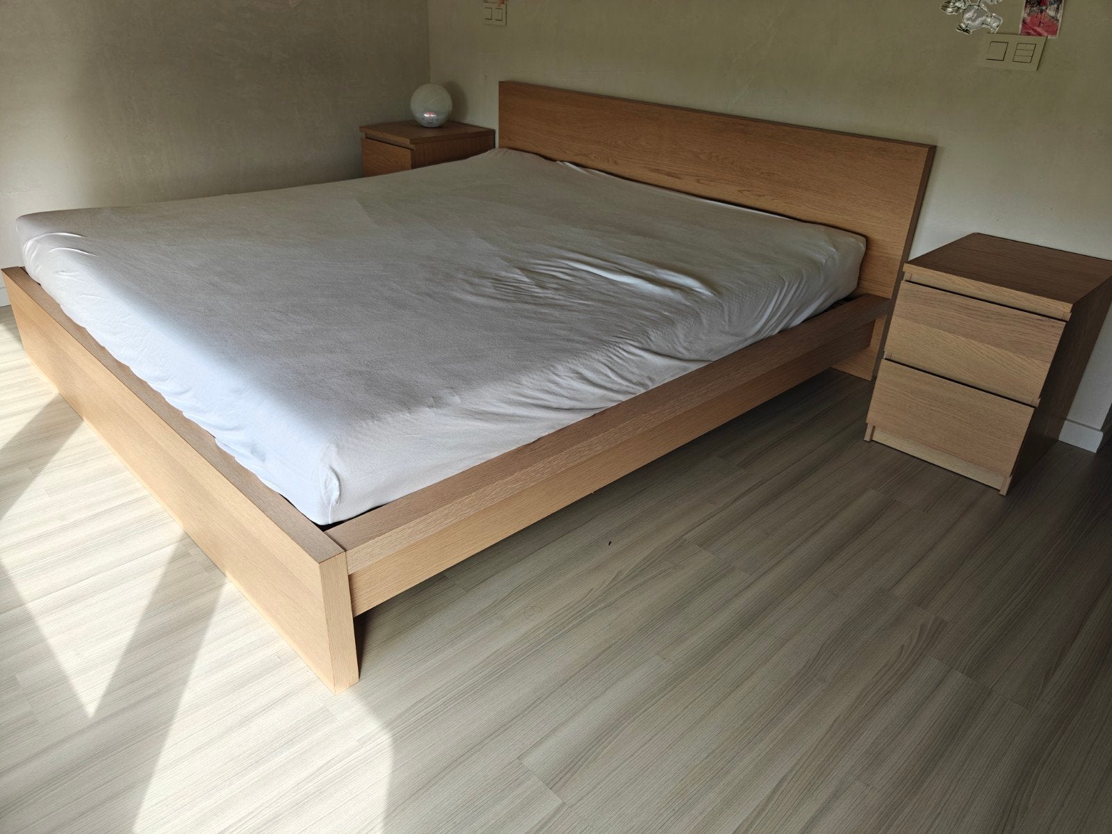 Compleet bed + 2 nachtkastjes, Enlèvement