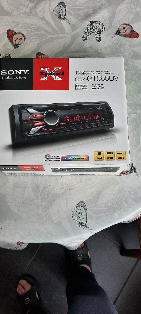 Auto - radio + cd, Ophalen of Verzenden, Zo goed als nieuw
