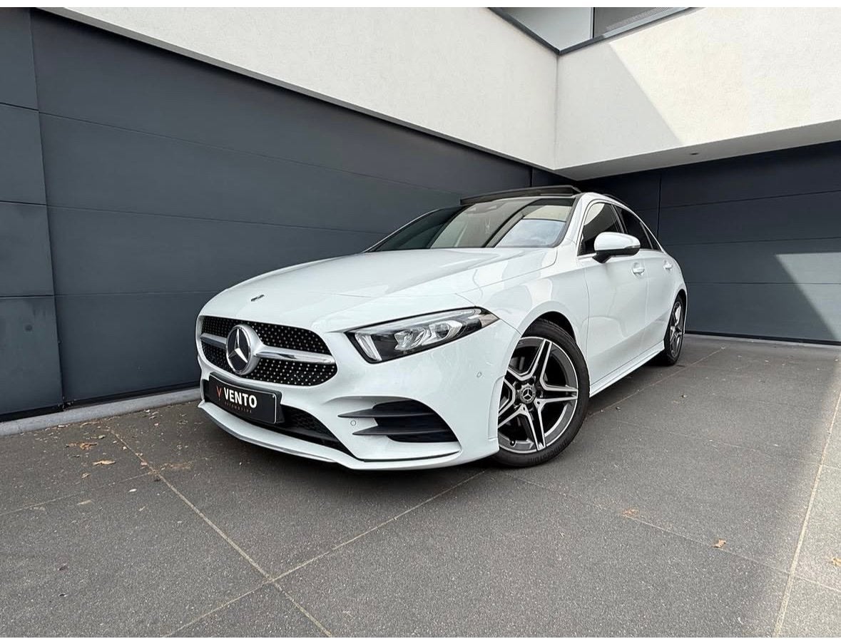 Berline Mercedes-Benz A 180d AMG Line — 2020, Achat, Euro 6, Noir, 5 portes