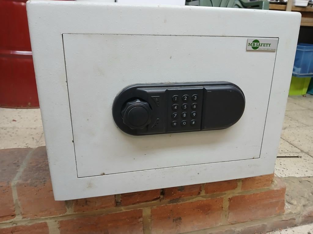 Digitale kluis, Huis en Inrichting, Brandblussers en Brandkasten, Ophalen, Gebruikt, Brandkast